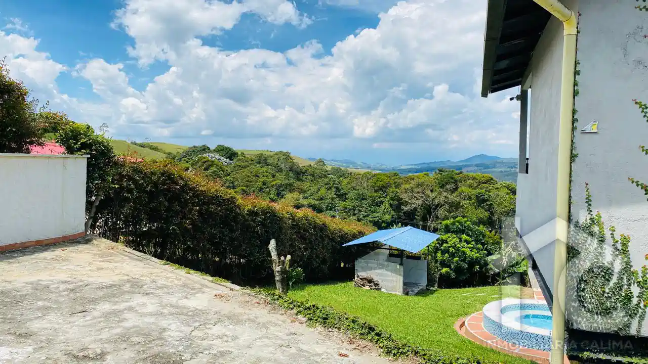 Lote 27 Bosques del Calima